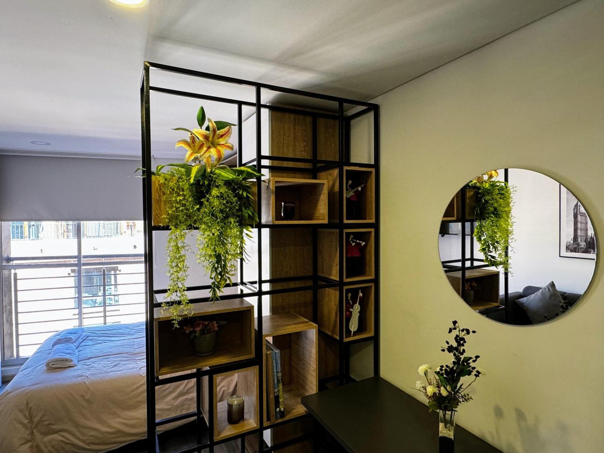 Loft Between Business Centers & Restobars 公寓 *